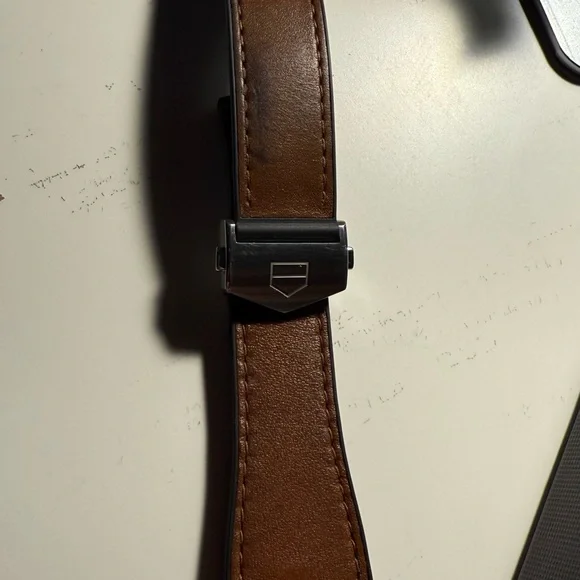 TAG Heuer E4 45mm Connected Smartwatch - Picture 14 of 16